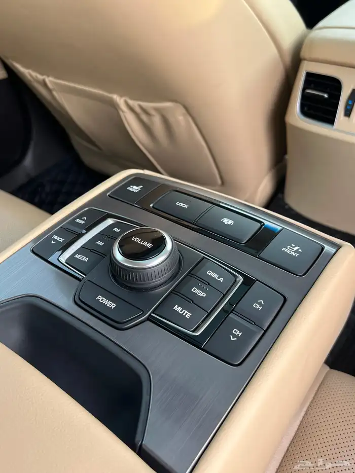 جنيسس 2019 G80 برستيج 40