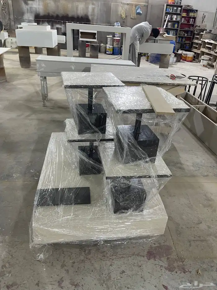 طاولات تفصيل حسب طلب 9