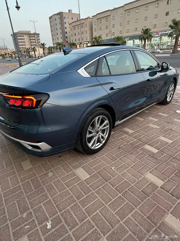 فورد تورس ترند 2023 28