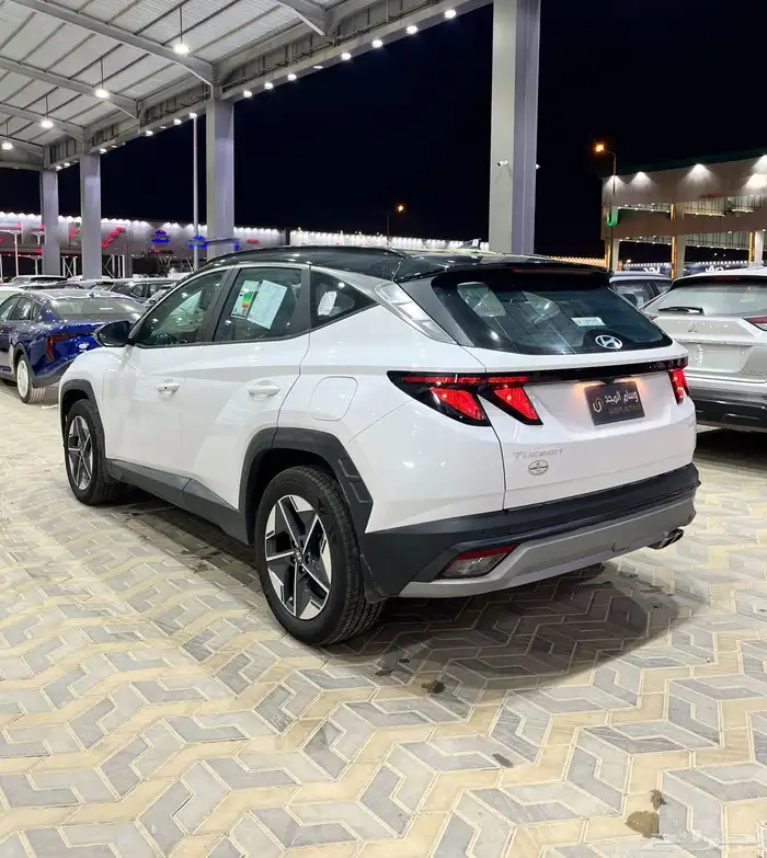 اقوي عروض الكاش هيونداي توسان 1600 سمارت 2025 جاهز 95800 10