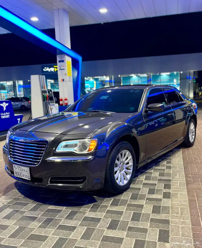 كرايسلر 300c موديل 2014 ممشى قليل 9