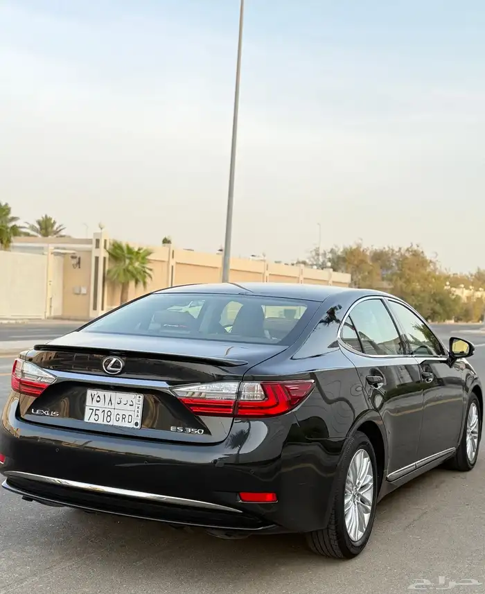 لكزس ES350 CC 2018 سعودي - ممشى 62 الف 4