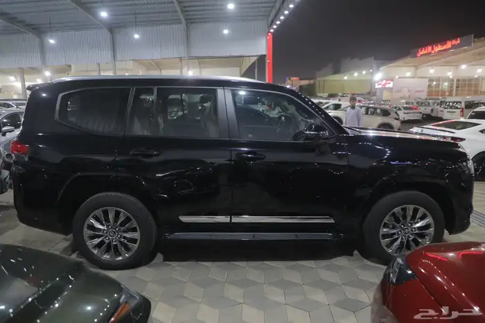 تويوتا لاندكروزر جي اكسار L5 2024 شبه الجديد 5
