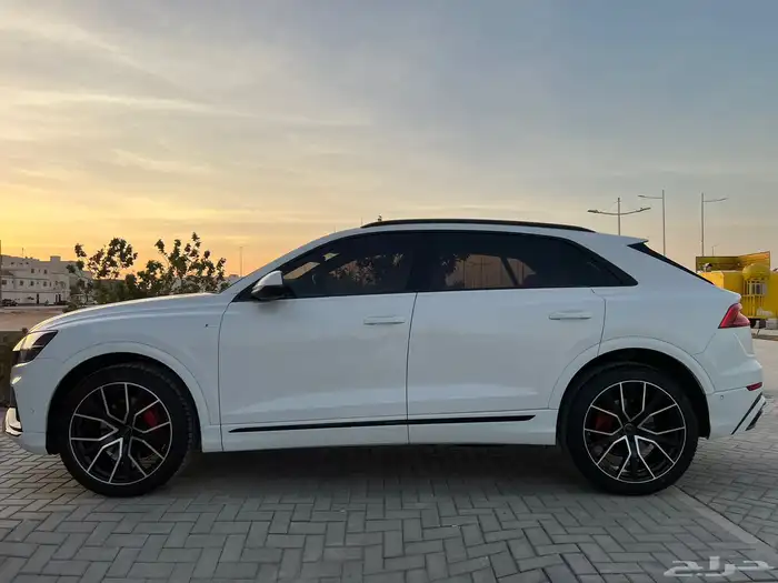 اودي 2020 Q8 S line 4
