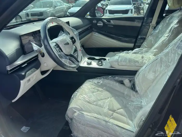 جينسيس GV80 موديل 2025 فل كامل دبل داخلي اوف وايت 5