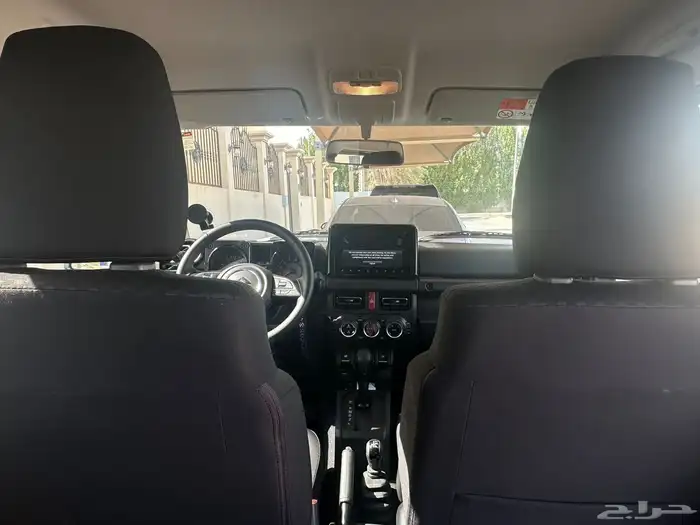 سوزوكي جمني 2025 8