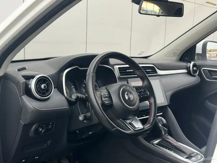 MG   ZS   2022 البيع 33000 الف 14