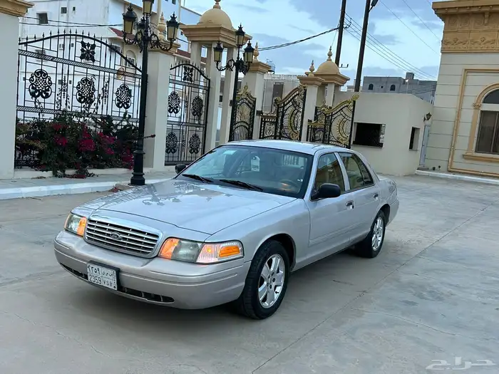 فورد فكتوريا سعودي نظيف 5