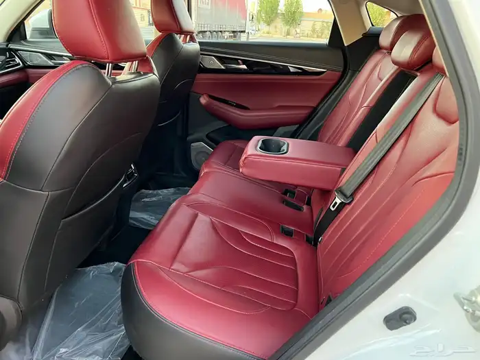 شنجان CS85 2023 فل كامل 29