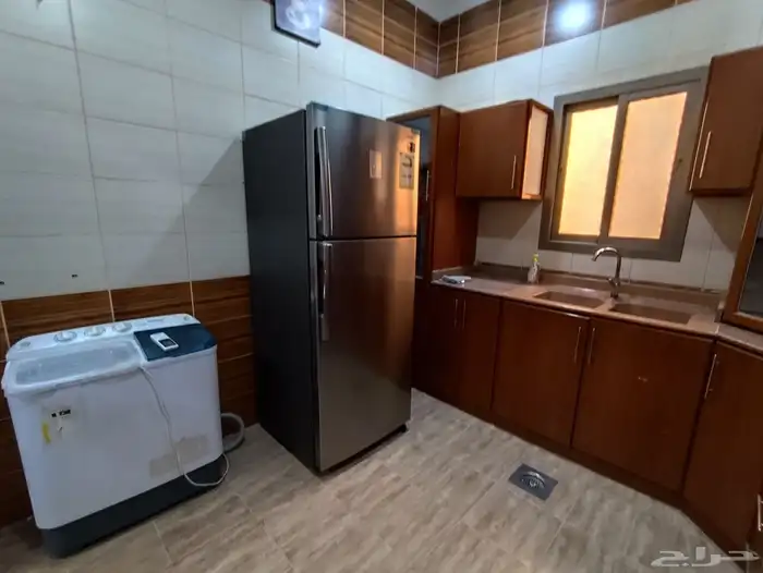 شقة مؤثثة للإيجار 8