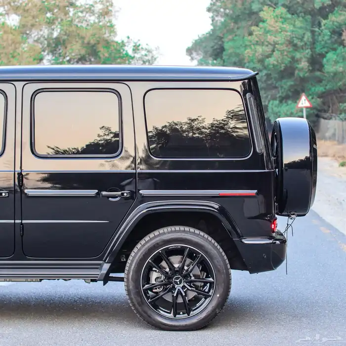 2025 Mercedes-Benz G-Class G 550 في الامارات 4