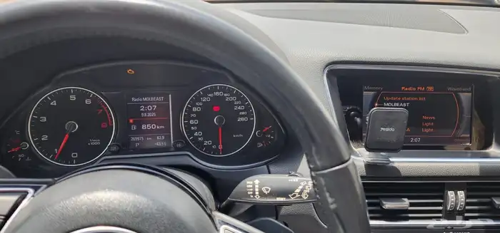 اودي Q5 موديل 2015 10