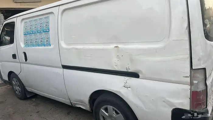 باص اورفان نيسان تحميل بضائع 1