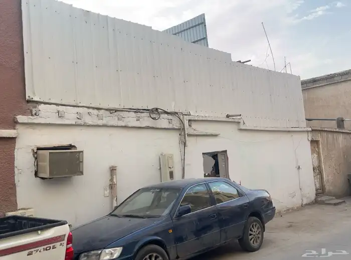 للايجار سكن عزاب 8 غرف بالكامل بحي منفوحة التفاصيل بالصوره 10