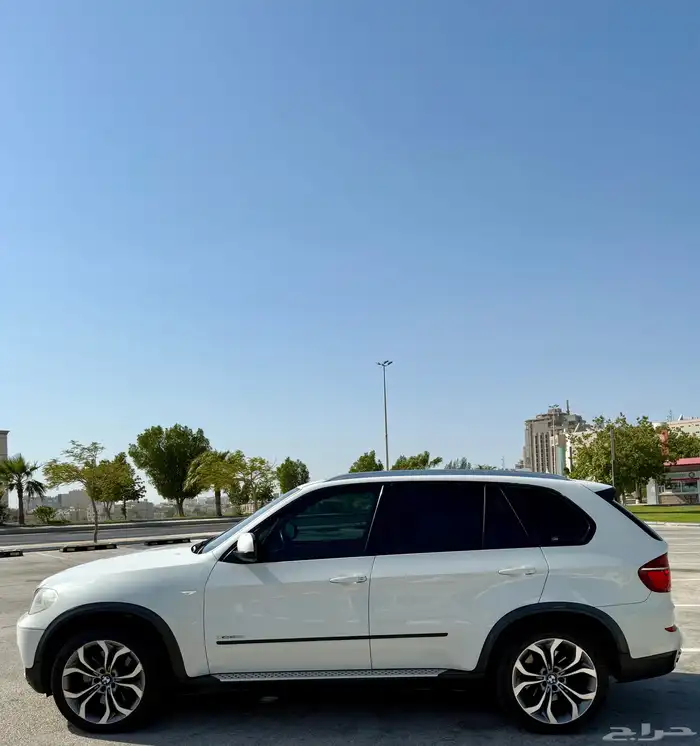 بي ام X5 قمة بالنضافة 6