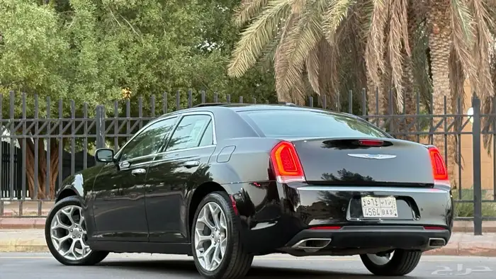كرايسلر C300 2020 V6 لكجوري ( منوة المستخدم ) 3