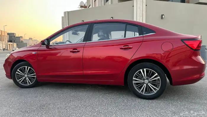 MG 5 2022 9