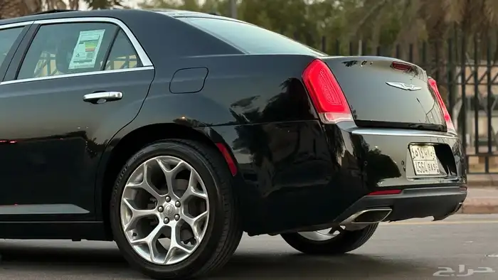 كرايسلر C300 2020 V6 لكجوري ( منوة المستخدم ) 5