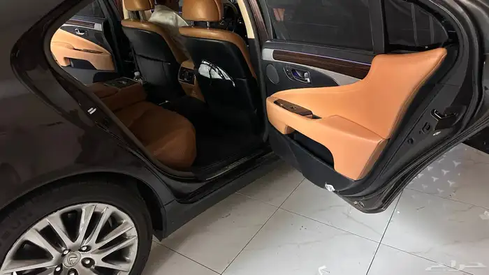 لدات محيطيه لكزز LS 460 موديل 2013 5