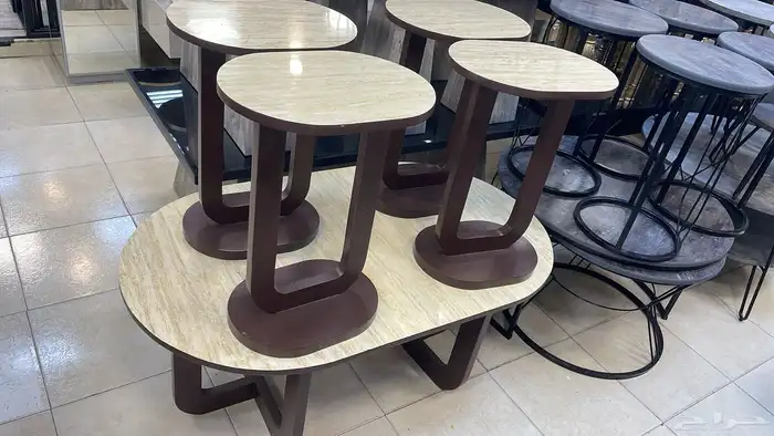 طاولات تفصيل حسب طلب 50