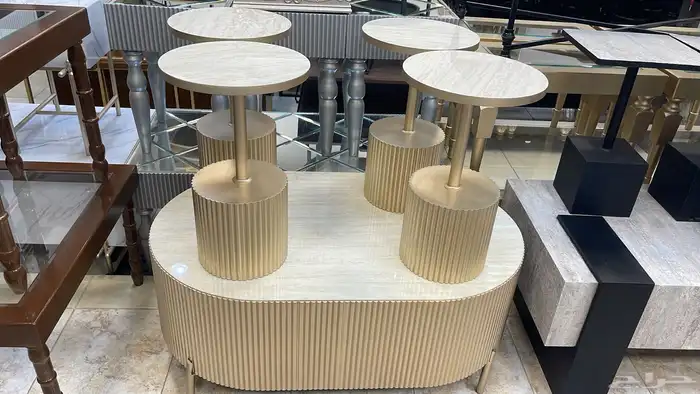 طاولات تفصيل حسب طلب 48