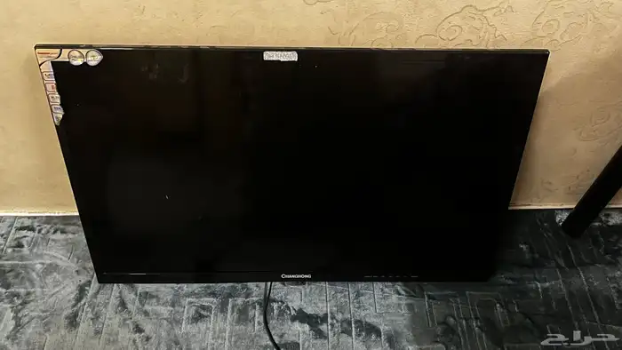 شاشه 27 بوصه بحاله الوكاله 0