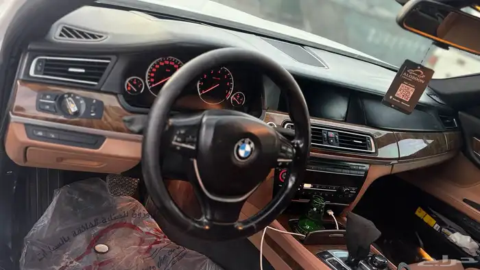 بي ام 740 Li فل قمة النظافه 12