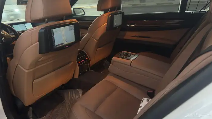 بي ام 740 Li فل قمة النظافه 6