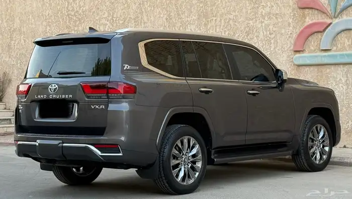 لندكروزر VXR 2022 14