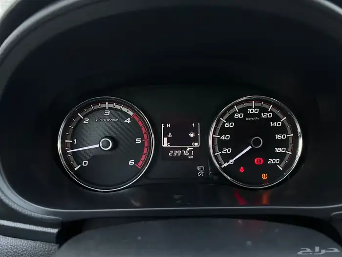 ميتسوبيشي ديزل 2022 L200 لدى قمة الاطلال 43