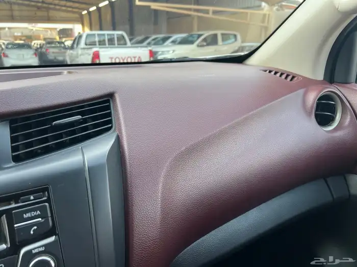نافارا 2019 دبل دفلك ممشى 67.00 فقط نظيف جدا قمة الاطلال 36