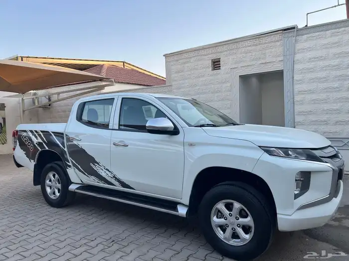 ميتسوبيشي ديزل 2022 L200 لدى قمة الاطلال 5