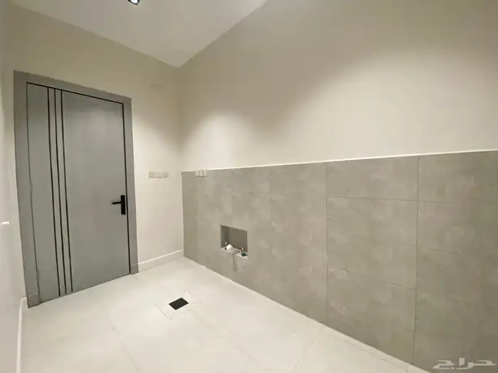 للبيع شقق تمليك مساحه 275 م مع سطح 6 غرف 580 الف 11