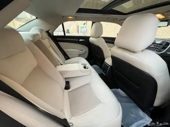 كرايزلر C300 2021 ( ممشى 82 ألف ) 22