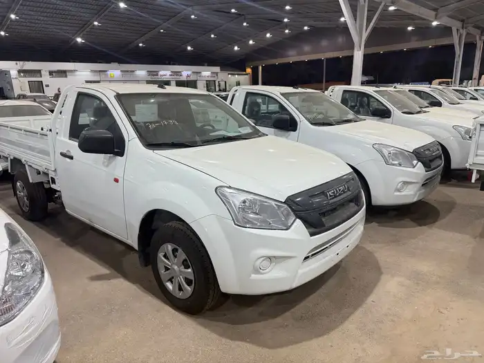 ايسوزو غماره جوانب 2025 ماكينة 1900 CC بسعر مميز للشركات 0