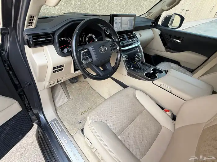 لندكروزر VXR 2022 25