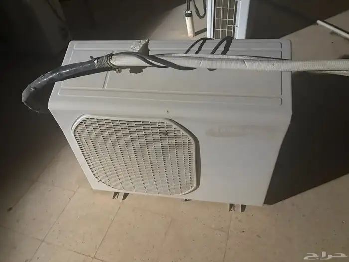 لبيع مكيف شباك و اثنين مكيف سبلت 1
