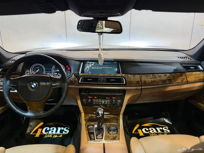 بي ام دبليو 740L  2013 (( بحالة ممتازة )) 8