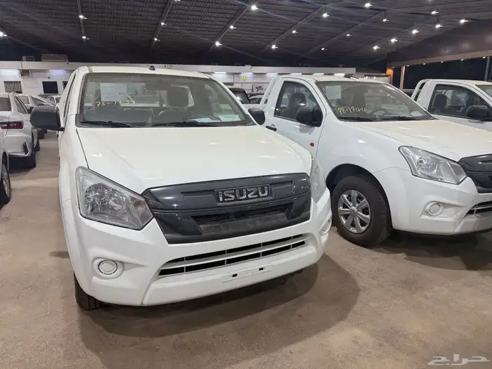 ايسوزو غماره جوانب 2025 ماكينة 1900 CC بسعر مميز للشركات 1