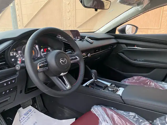 مازدا 3 فل كامل 2025 اصفار 2.0cc 23