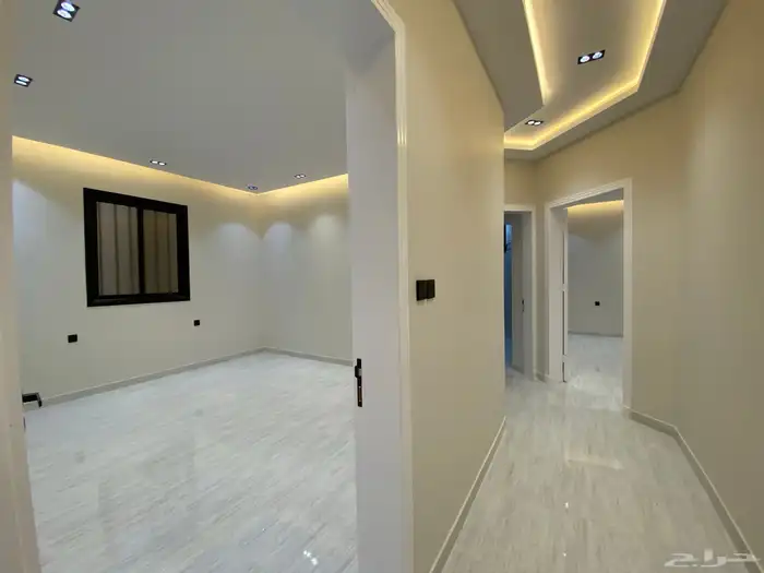 روف علوي مع ملحق بدرج داخلي تشطيب VIP 9