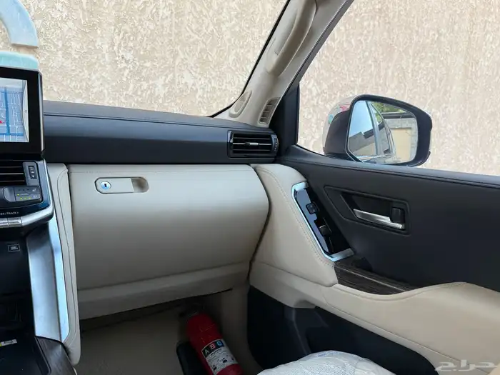 لندكروزر VXR 2022 35