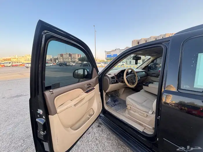 تاهو 2011 LT الممشى200الف وكالة 4