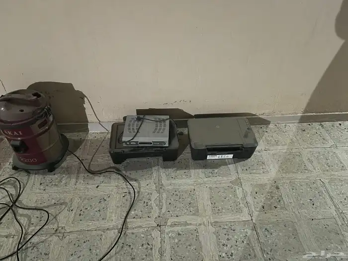 مكيفات خضاضة حليب. طابعتين مكنسة كهربائيه. فرشة و موكيت 3