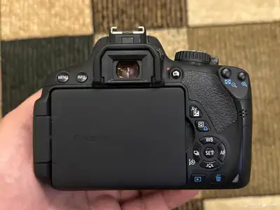 canon EOS 650D index