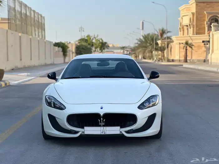 مازيراتي جران توريزمو 2014 0