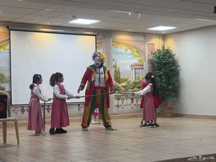 شخصيات كرتونيه والات فشار وايسكريم وغزل واقواس بالون 2