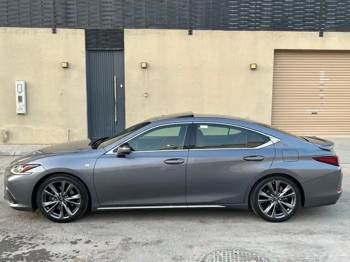 لكزز ES 350 2021 F سبورت موتر شرط وكاله قمه بنضافه 15