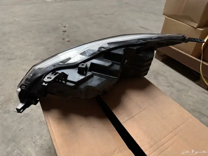 شمعة التيما 2019-2022 أصلي وكالة نيسان 9