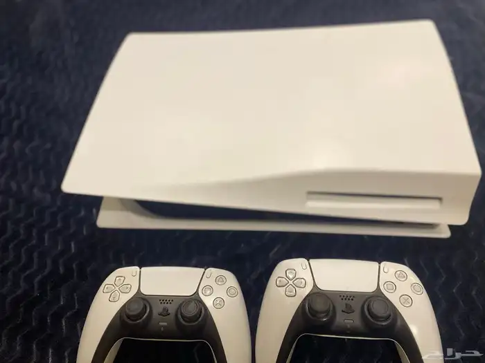 سوني 5 للبيع نسخه CD 0